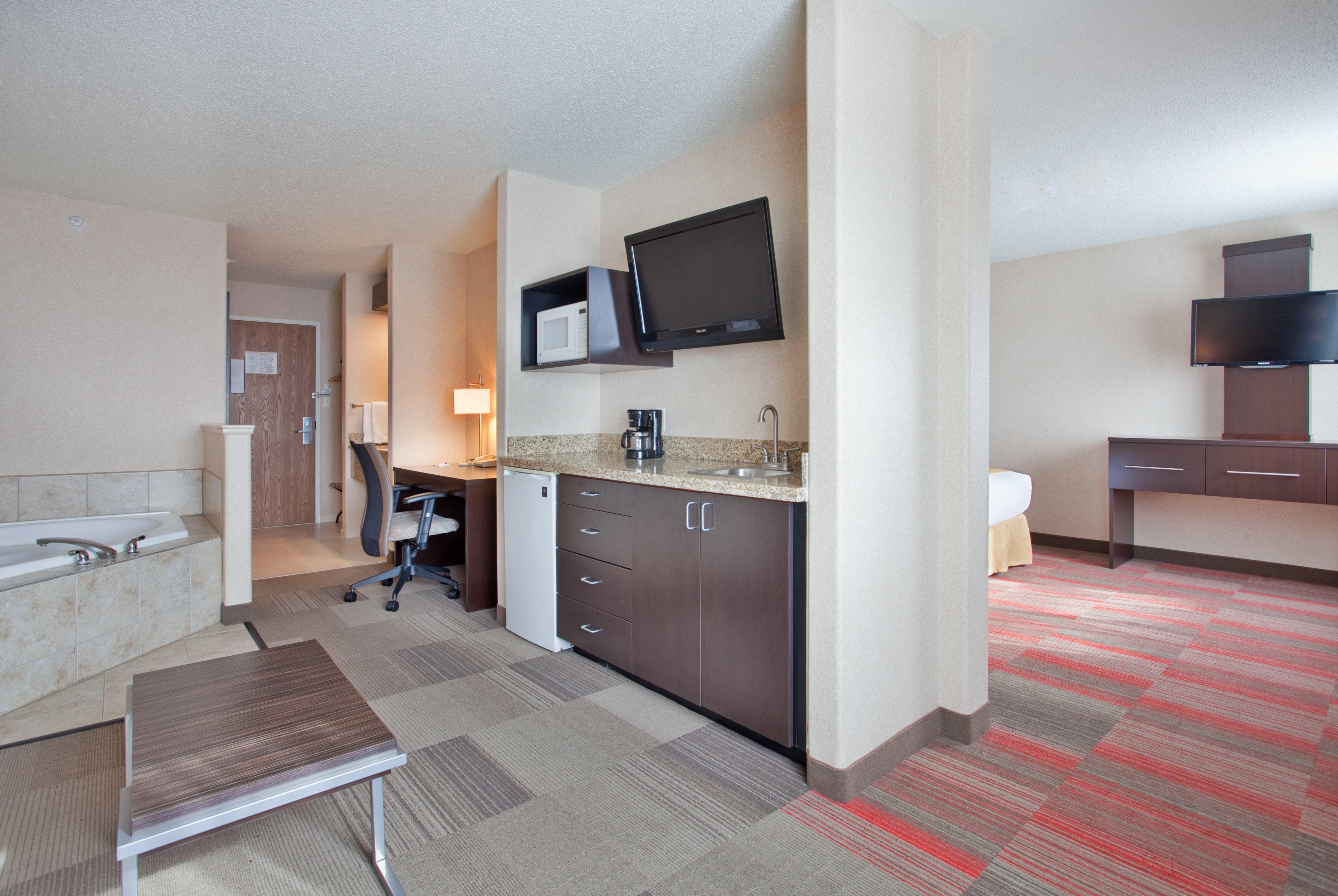 Holiday Inn Express Hotel & Suites Beatrice By Ihg Exteriör bild