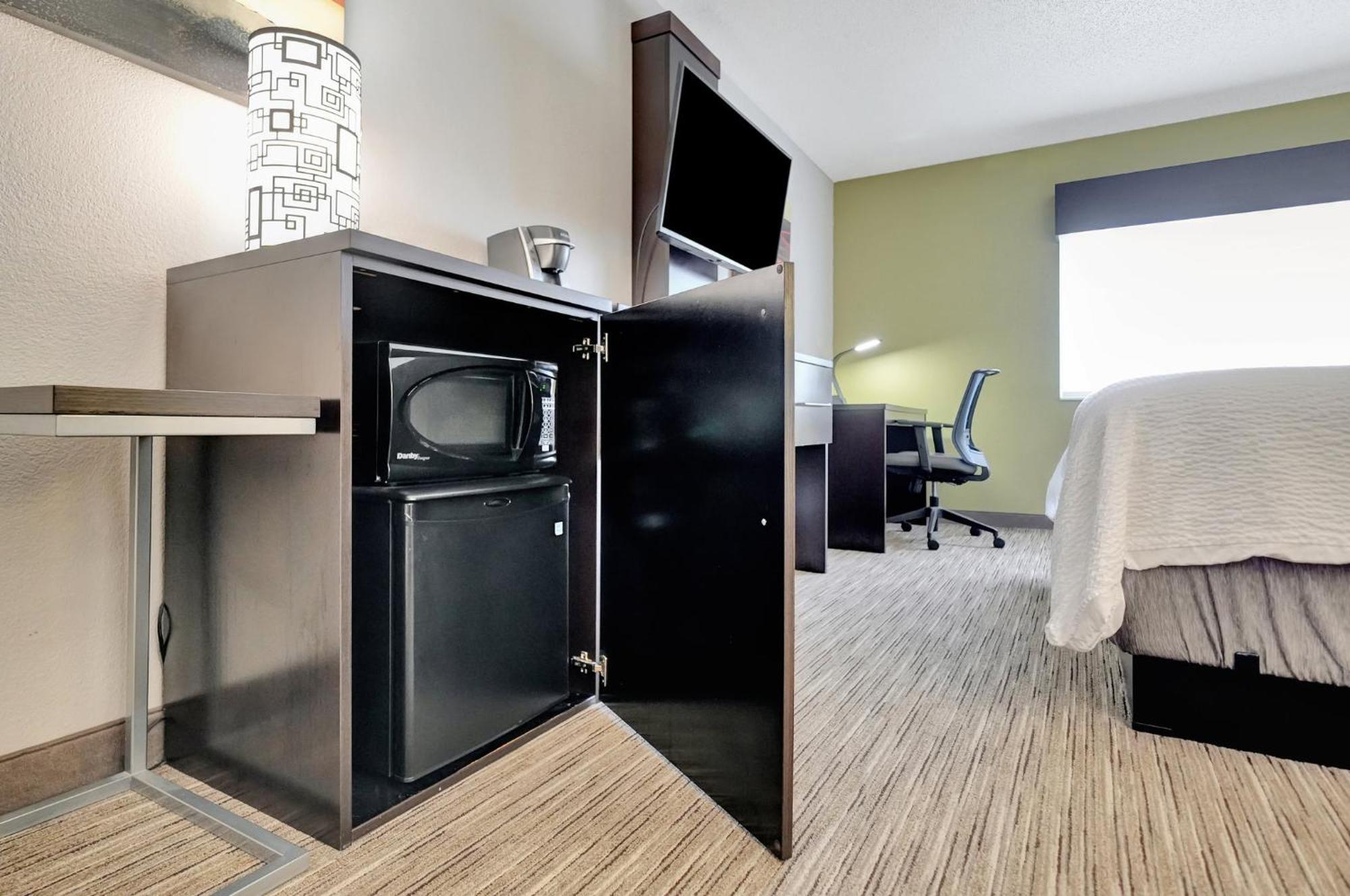 Holiday Inn Express Hotel & Suites Beatrice By Ihg Exteriör bild