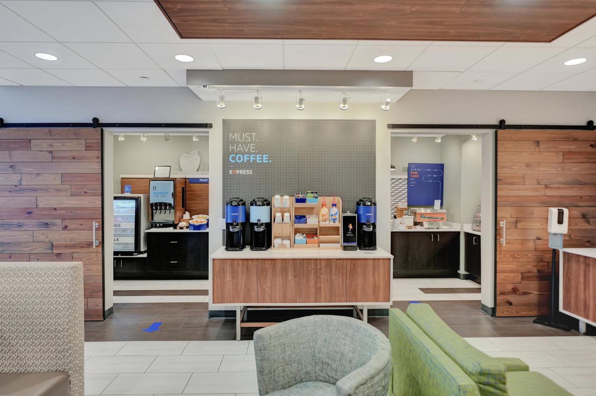 Holiday Inn Express Hotel & Suites Beatrice By Ihg Exteriör bild